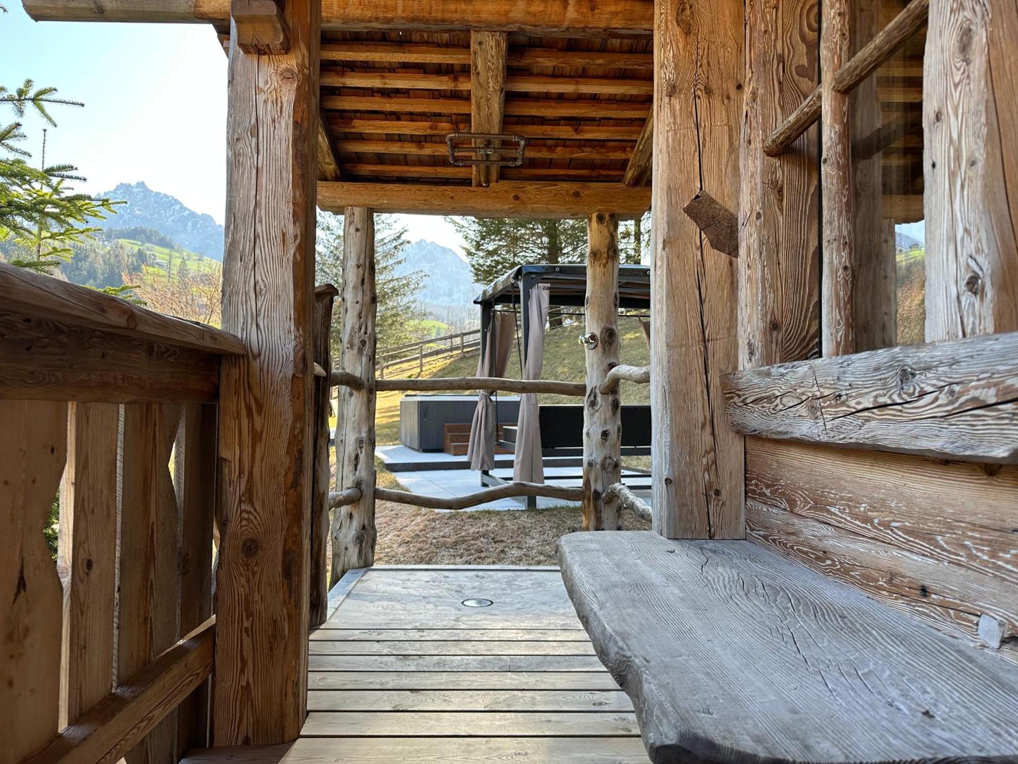 Alpine Mountain Chalet San Vigilio Di Marebbe Exterior photo